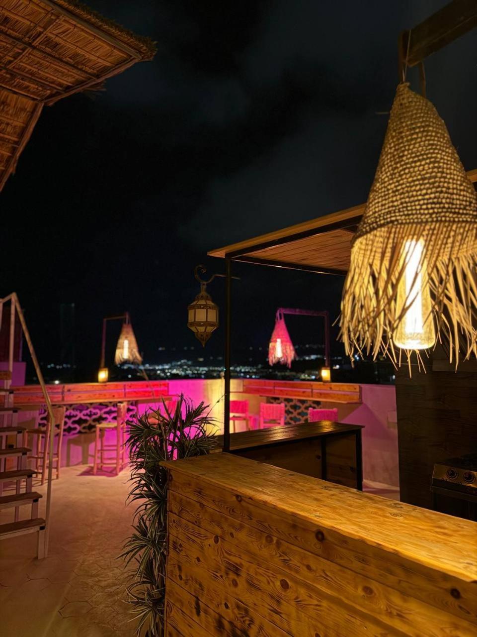 Santacruz Surf Camp Hostel Tamraght ภายนอก รูปภาพ